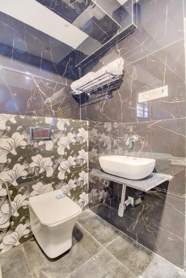 Hotel Samaira Residency,Dombivali Дайв Экстерьер фото