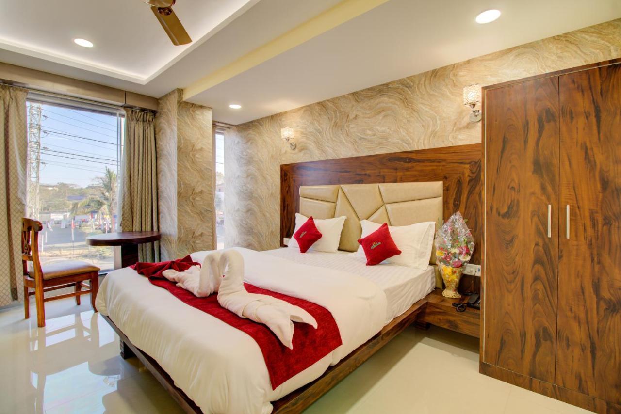 Hotel Samaira Residency,Dombivali Дайв Экстерьер фото