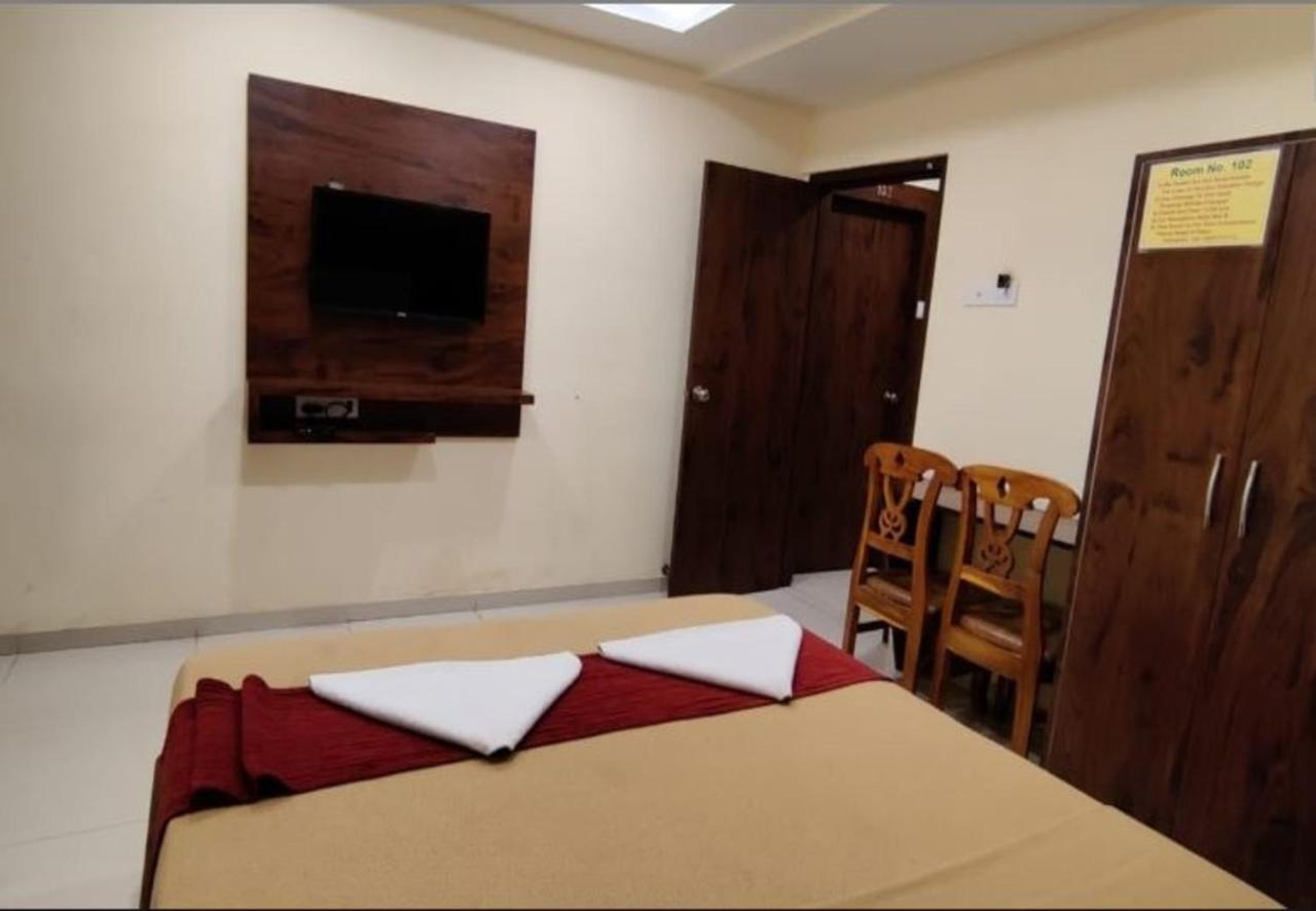 Hotel Samaira Residency,Dombivali Дайв Экстерьер фото